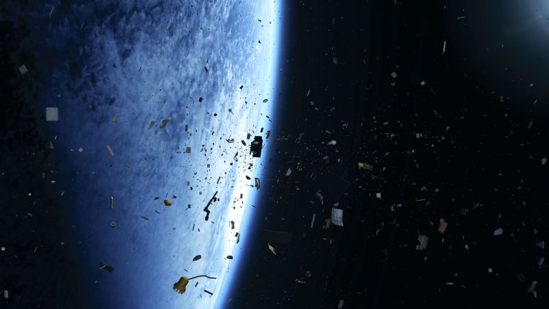 151027122139 space debris illustration ef22d58b17fadbb6